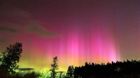 Auroral substorm sparks stunning northern lights visible at mid .